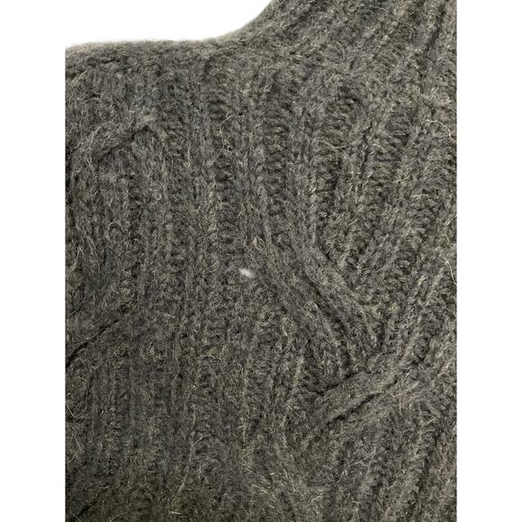 Vince 'Mirrored' Green Alpaca Cable Turtleneck Sweater Size XS - Picture 6 of 6